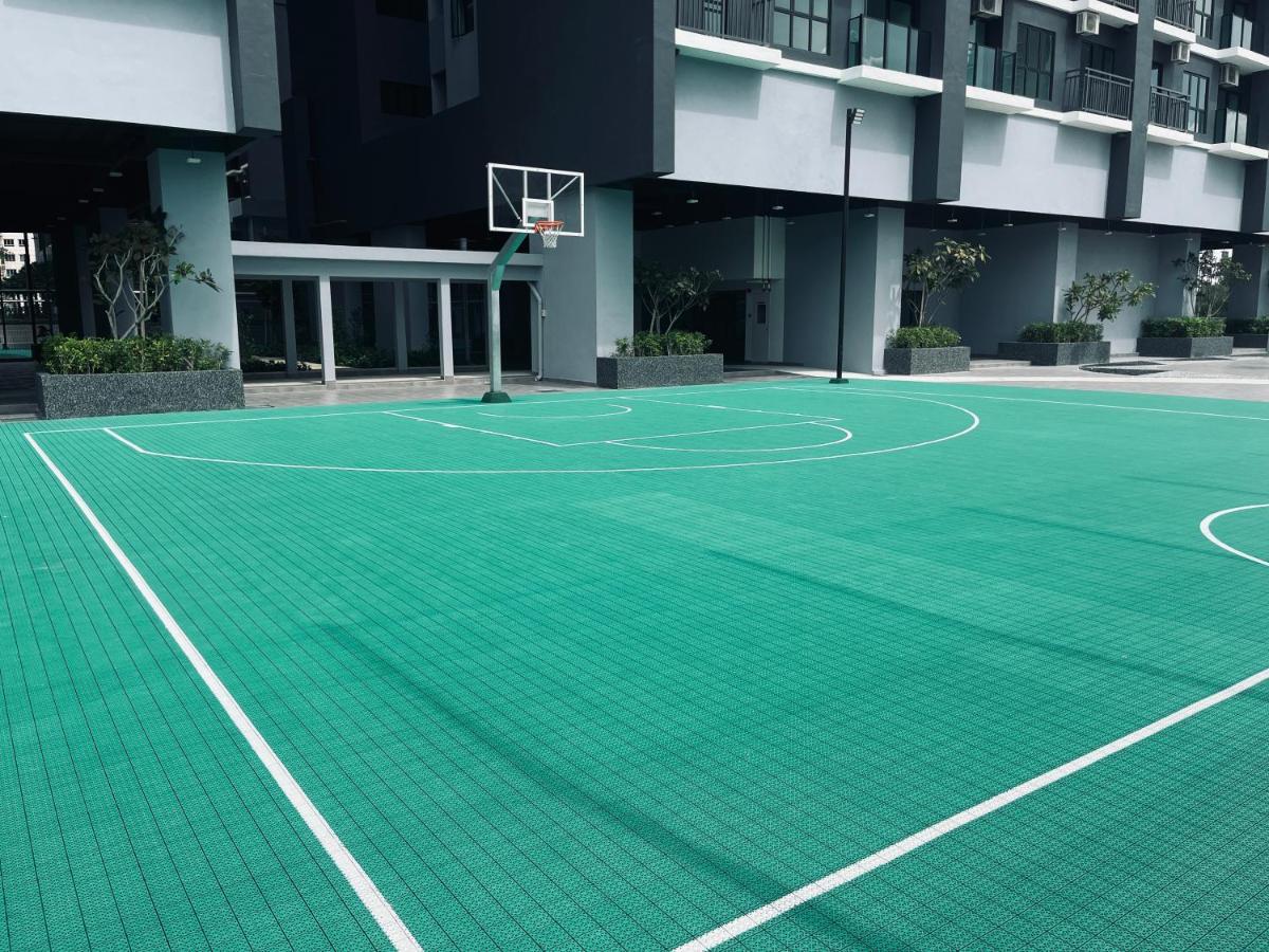 Maxim 2 Bedrooms Mrt Station Cheras *